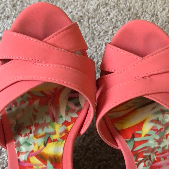 Pink Suede Ankle Wrap Cork Wedge Sandals. - Picture 7 of 8